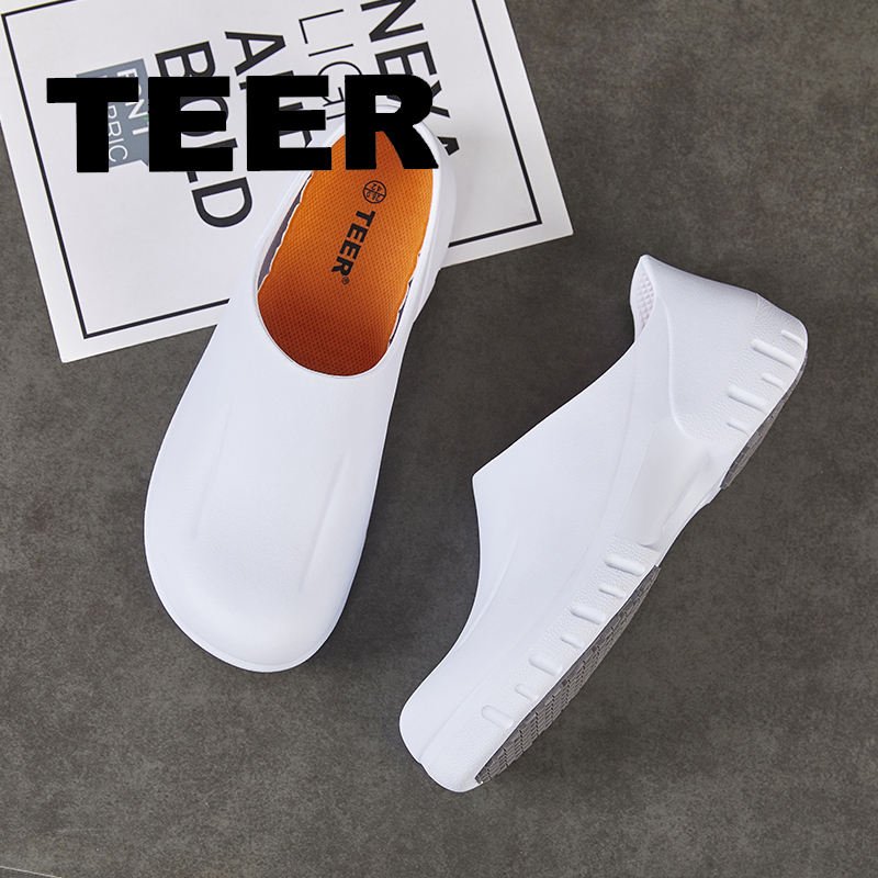 Waterproof EVA Chef Clogs Non-Slip Oil-Resistant Shoes for Men Kitchen Restaurant Absorbent Insole Food Service Use